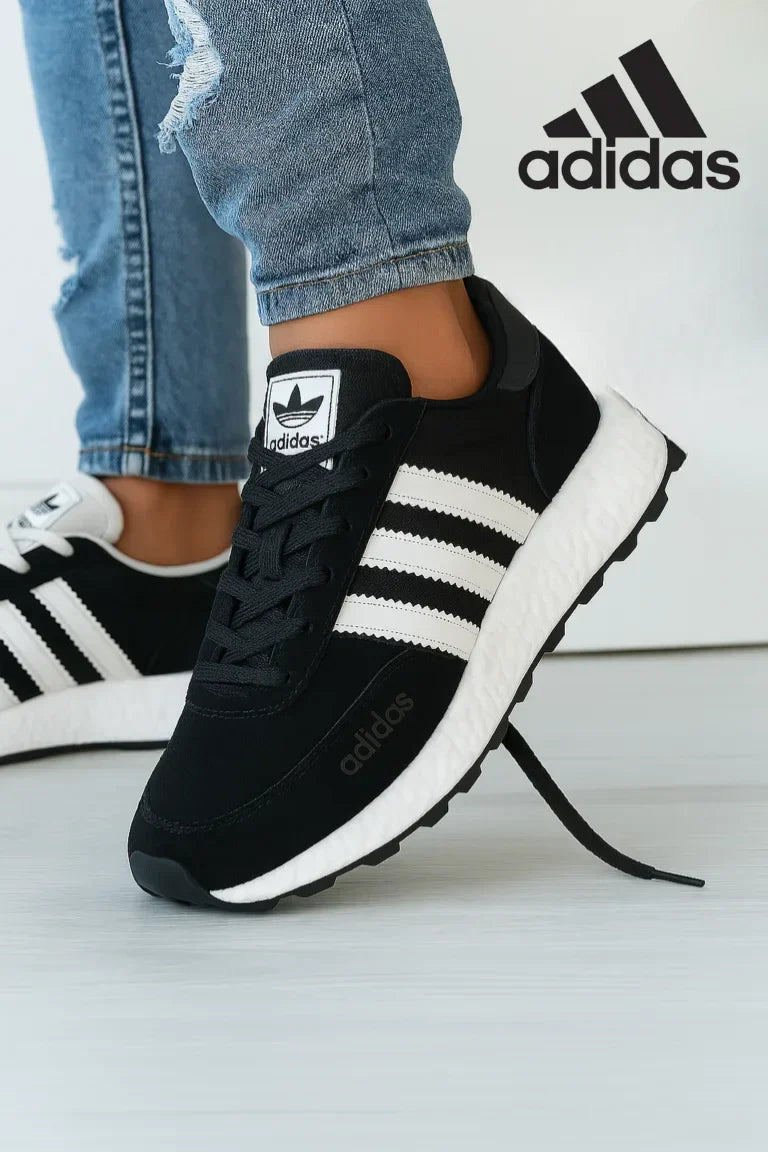 RetroRun Classic Sneaker